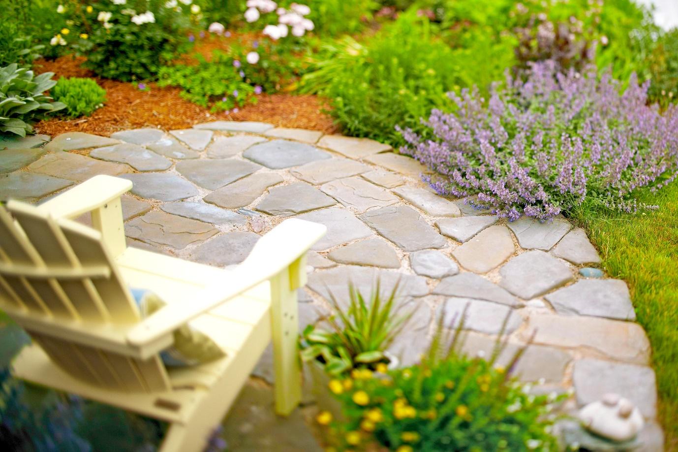 The Best 5 Man-made Outdoor Tiles for Your Patio